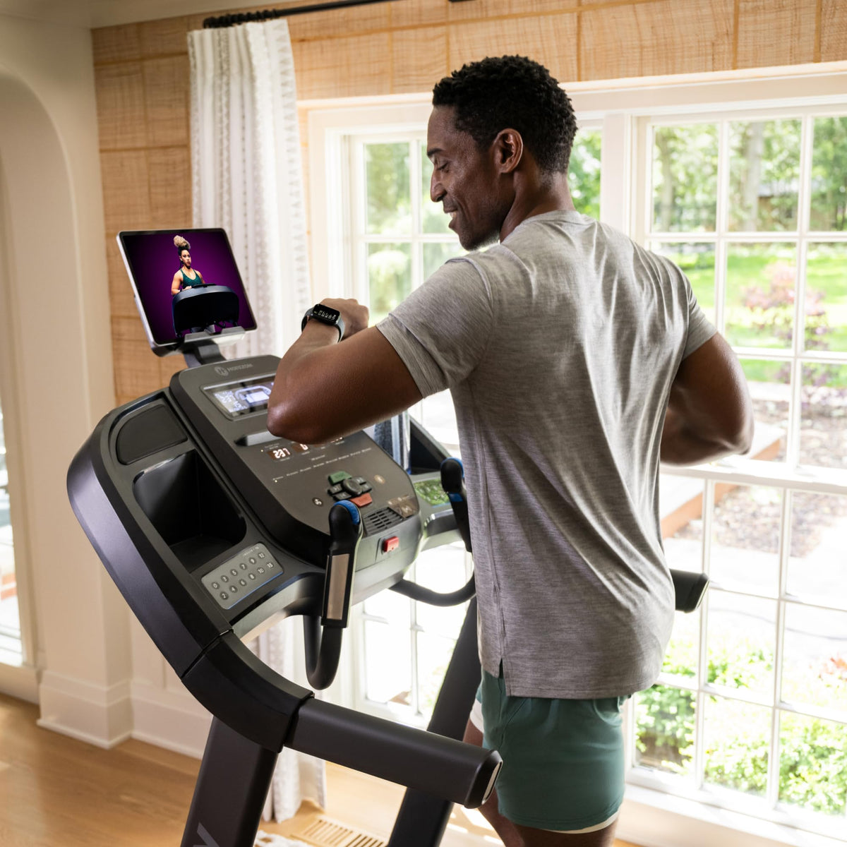 Folding Treadmill with Incline & Bluetooth Audio